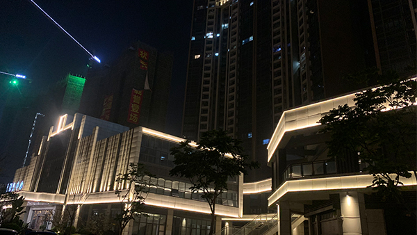 LED洗墻燈-合創(chuàng)未來照明