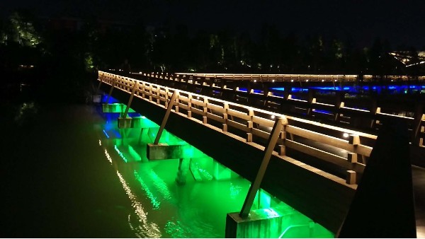 LED戶外亮化工程燈具設(shè)計(jì)的發(fā)展方向