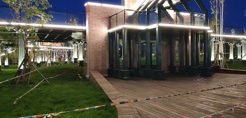 黑河市璦琿區(qū)騰沖人口地理分界線(xiàn)主題公園