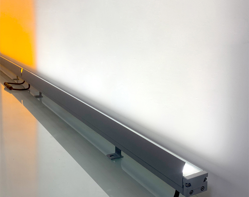 洗墻燈色溫對(duì)比